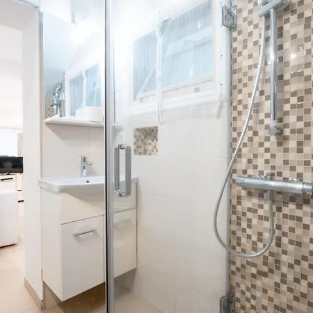 Al Rogadeo Апартаменты