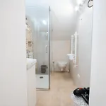 Al Rogadeo Apartment *