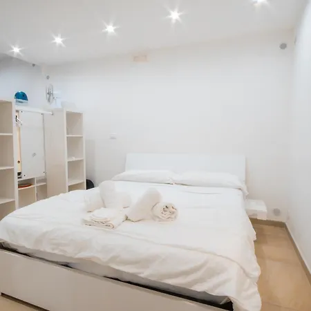 Al Rogadeo Apartament Bari