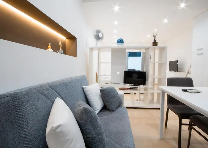 Al Rogadeo Apartment